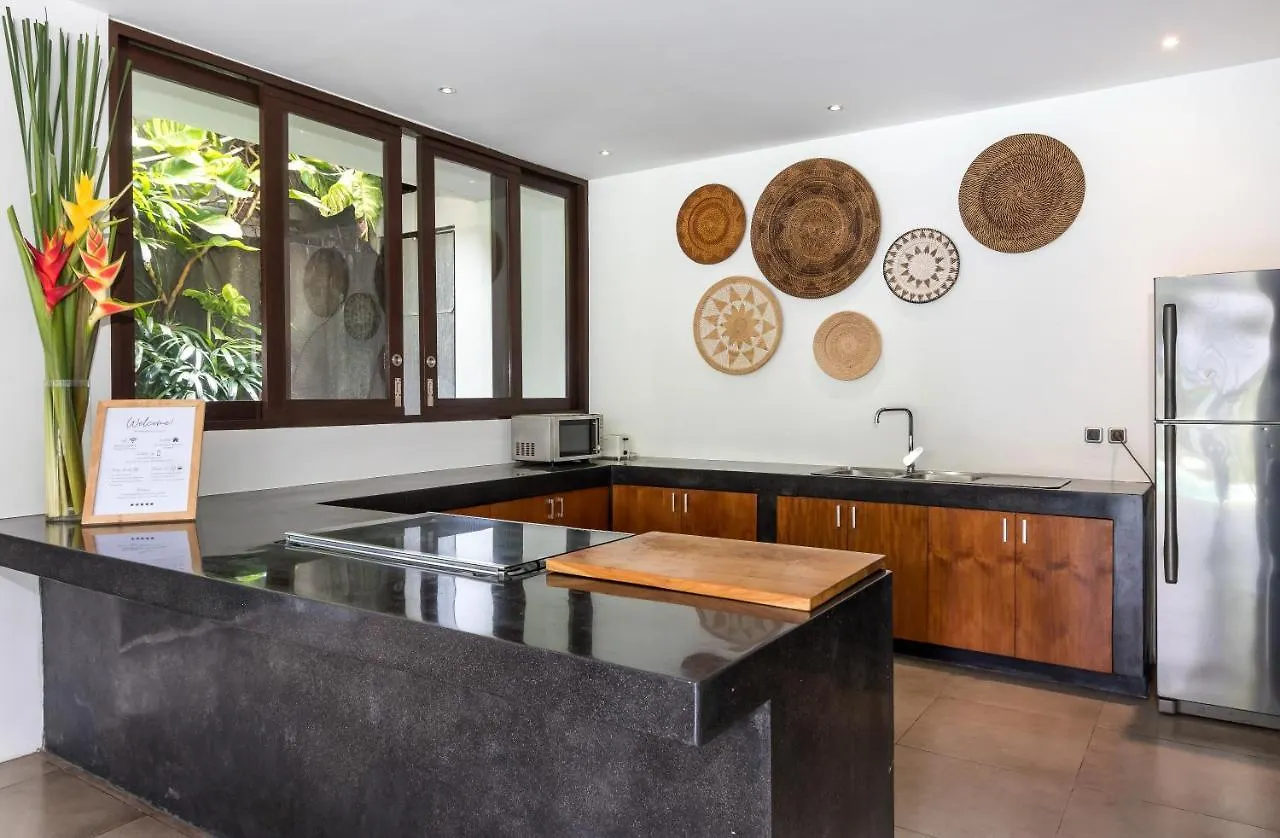 Villa Alice By Villa Finder Seminyak Indonesien