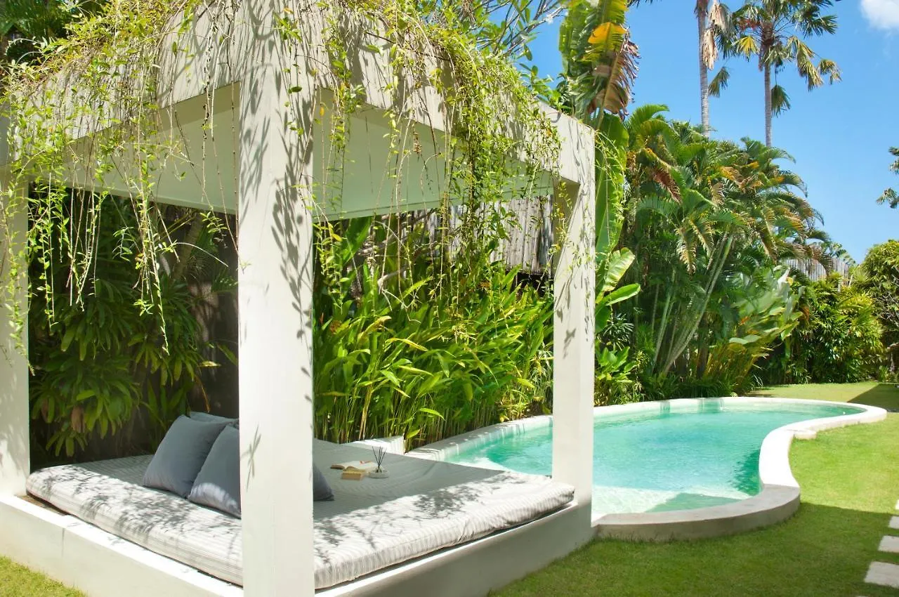 Villa Alice By Villa Finder Seminyak Indonesien