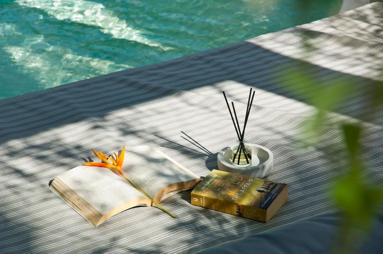Villa Alice By Villa Finder Seminyak 0*,