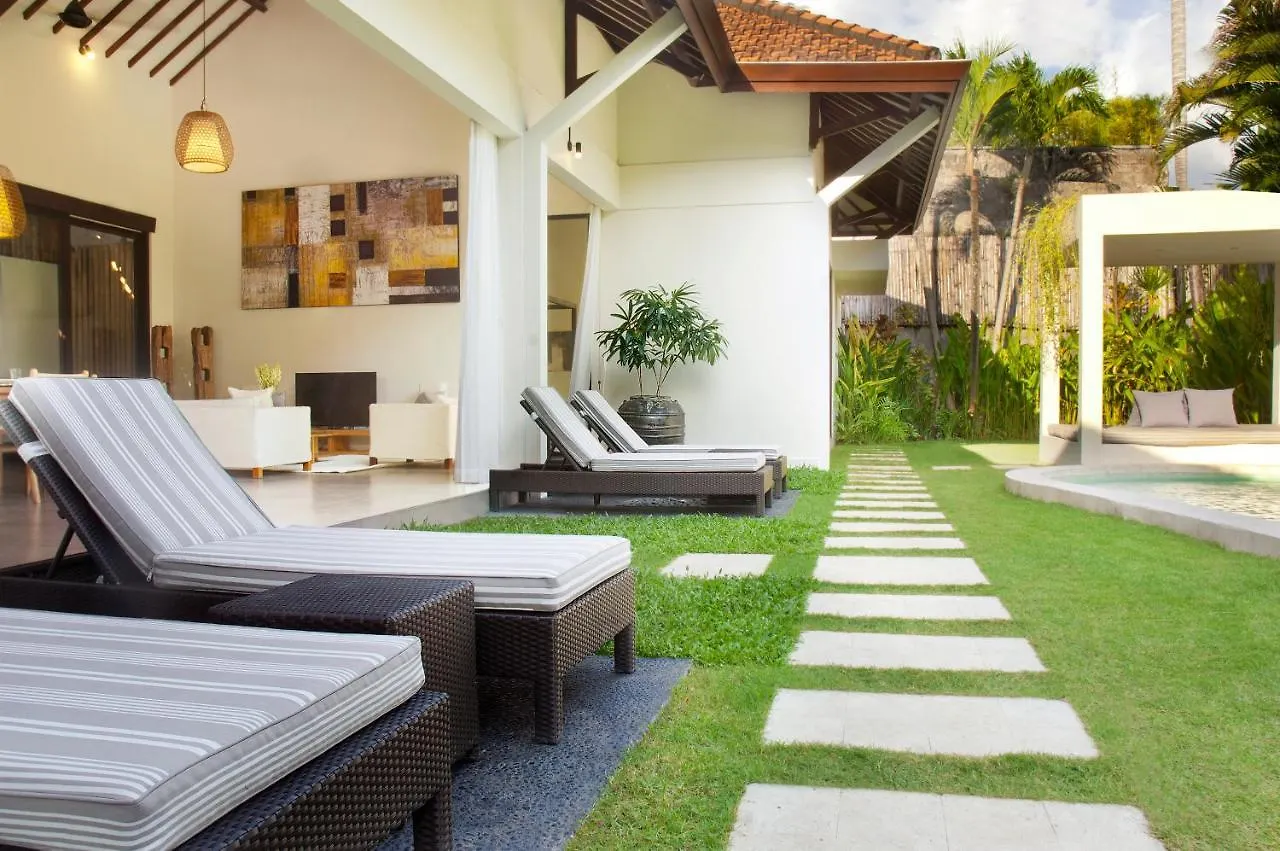 Villa Alice By Villa Finder Seminyak Indonesien