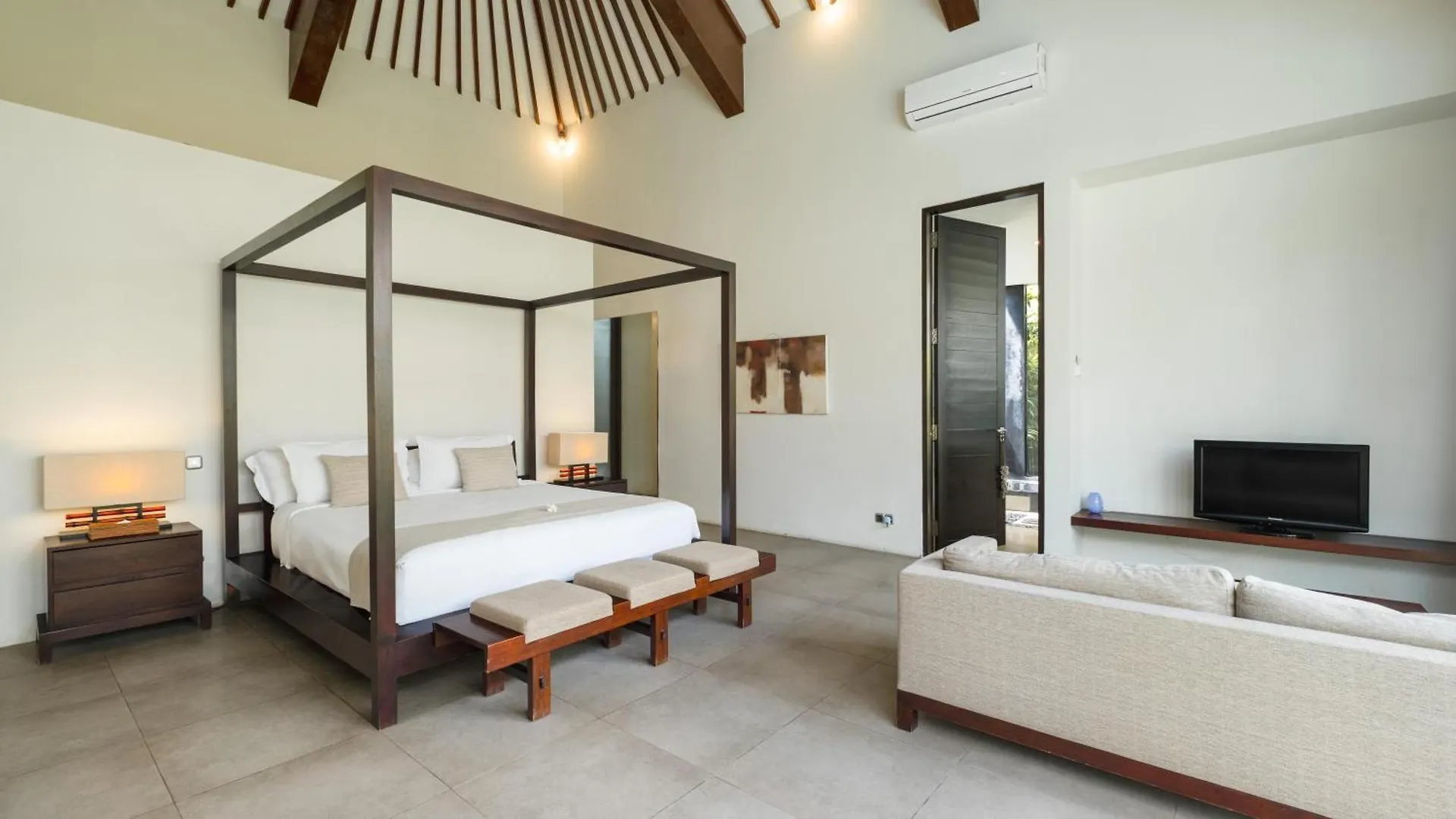 Villa Alice By Villa Finder Seminyak
