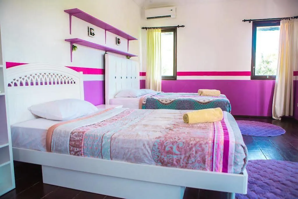 Villa Alice By Villa Finder Seminyak 0*,  Indonesien